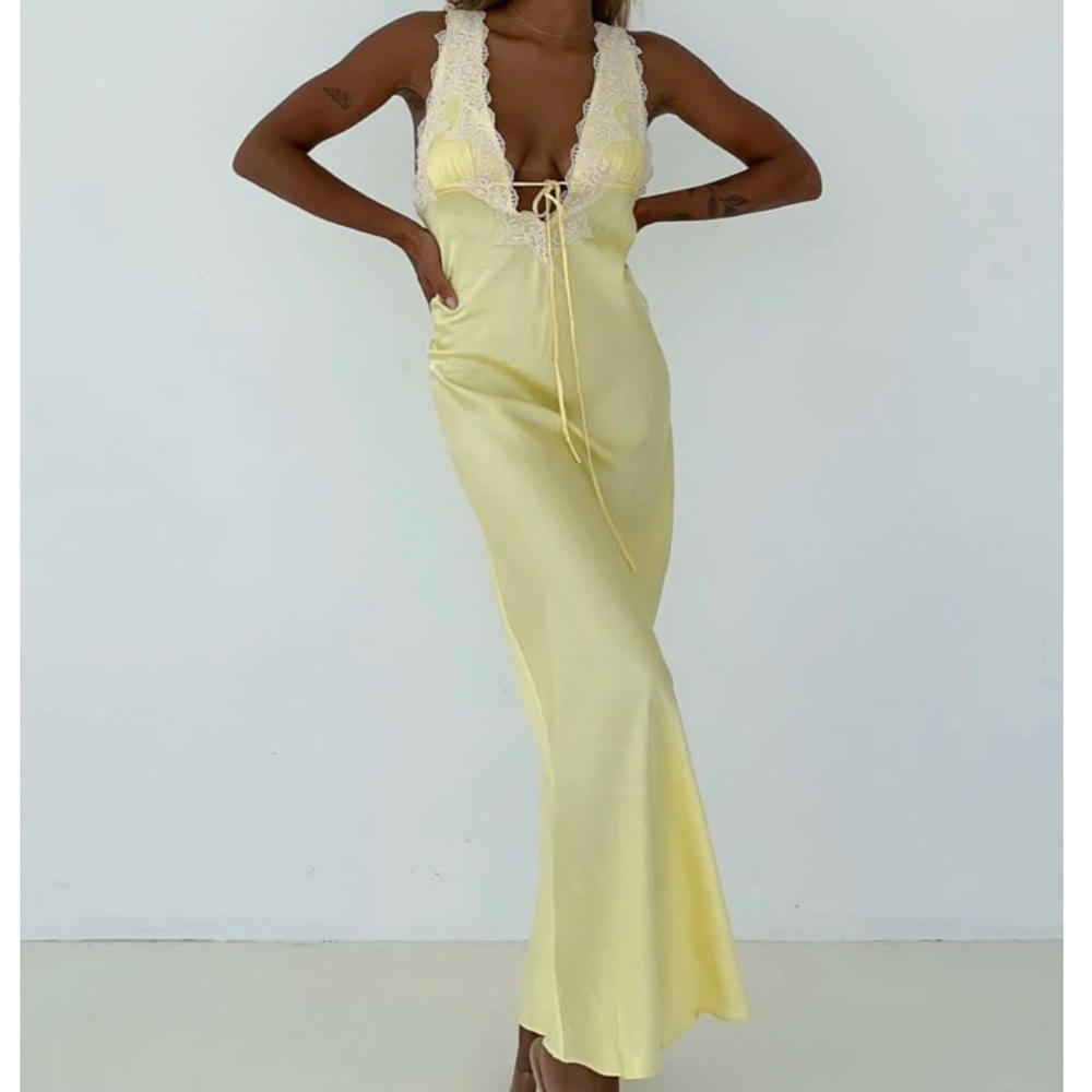 Yellow lace dress